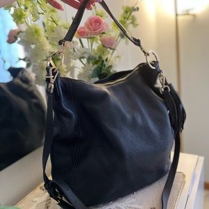 Micheal Kors crossbody/ shoulder black bag